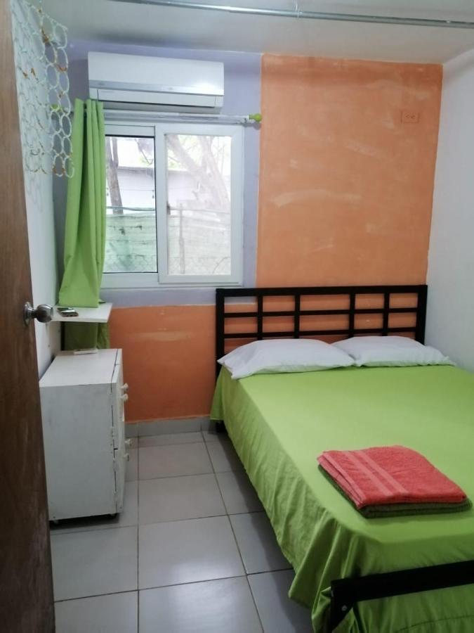 Taca Tucan Hostel بلايا بلانكا المظهر الخارجي الصورة