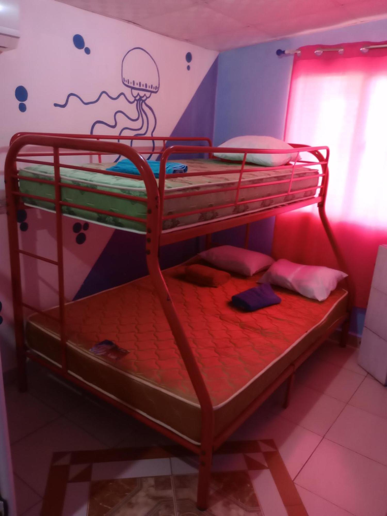 Taca Tucan Hostel بلايا بلانكا المظهر الخارجي الصورة