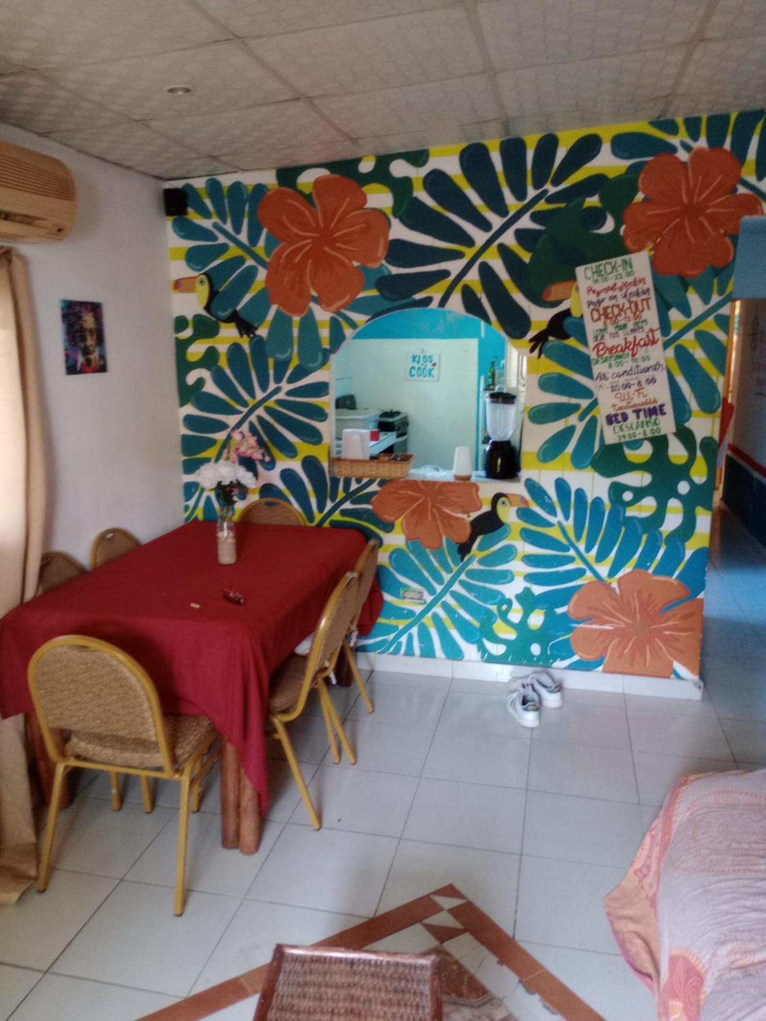 Taca Tucan Hostel بلايا بلانكا المظهر الخارجي الصورة